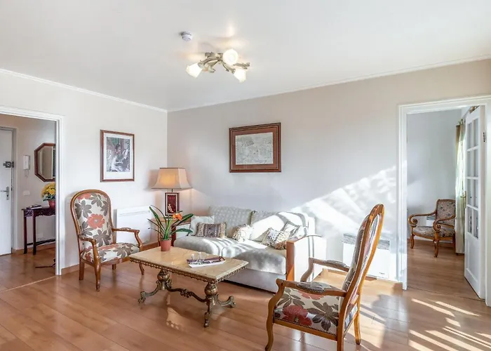 Le Hoc-1 By Interhome Apartment