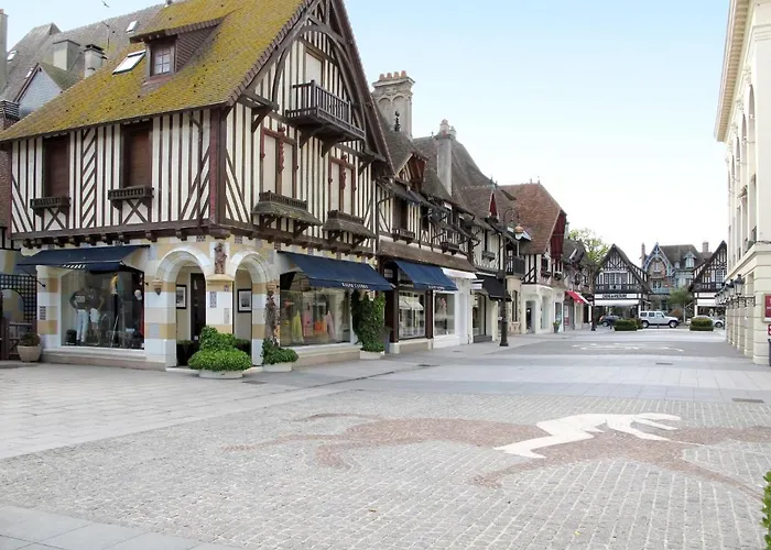 Apartment Le Hoc-1 By Interhome