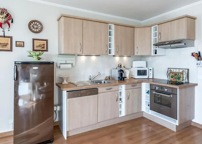 Le Hoc-1 By Interhome *