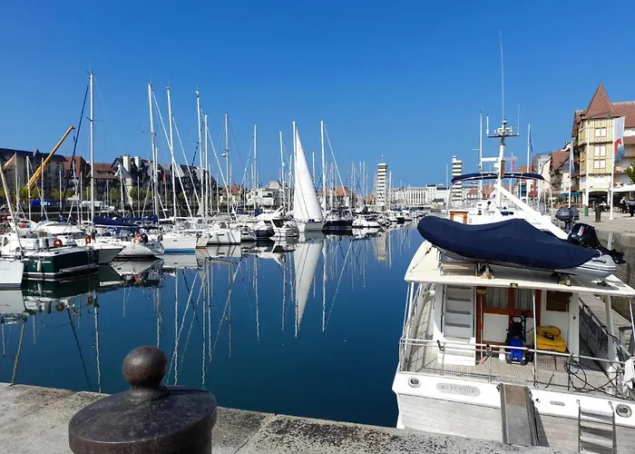 דירה Le Hoc-1 By Interhome דוביל