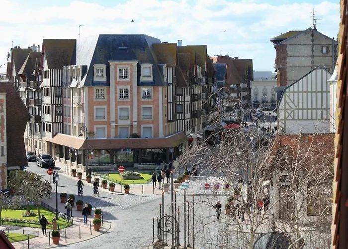 Apartman Le Hoc-1 By Interhome